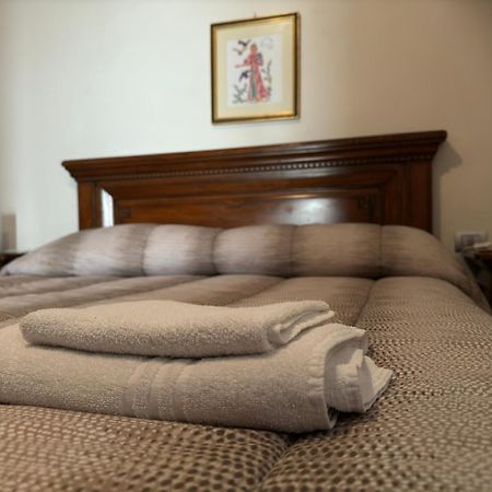 Il Paretaietto Apartment เชร์ตาลโด ภายนอก รูปภาพ