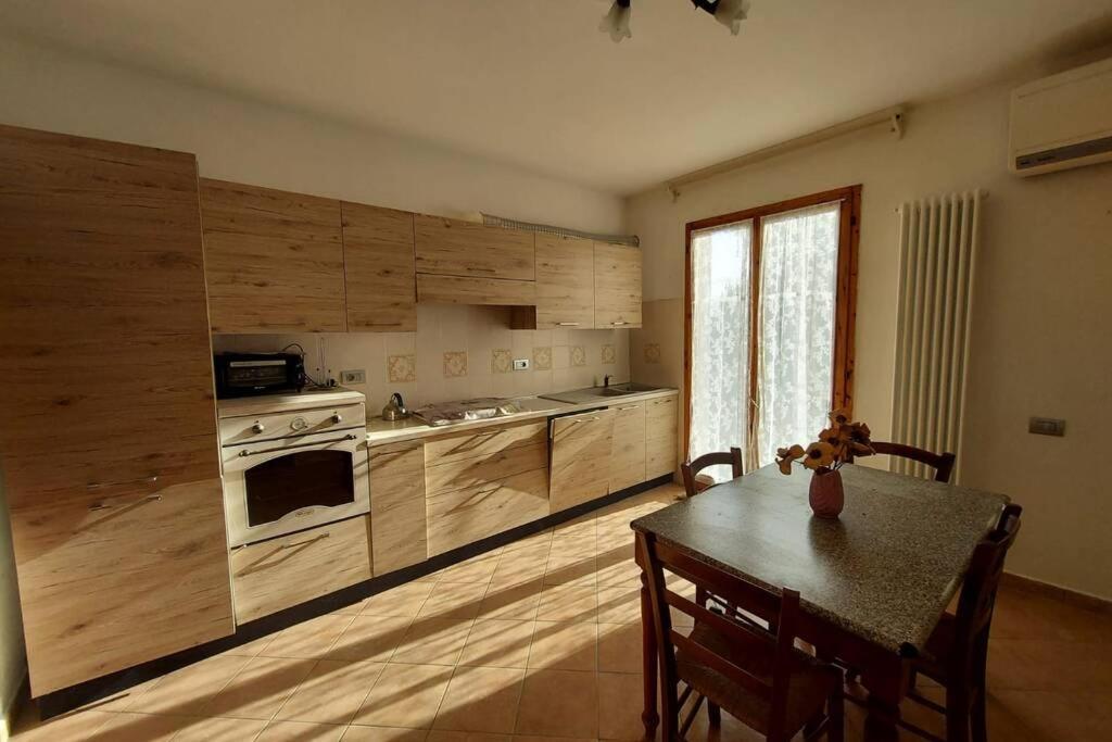 Il Paretaietto Apartment เชร์ตาลโด ภายนอก รูปภาพ