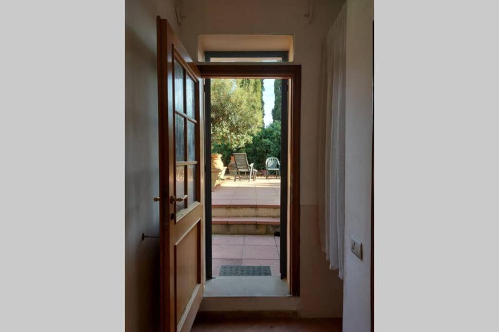 Il Paretaietto Apartment เชร์ตาลโด ภายนอก รูปภาพ